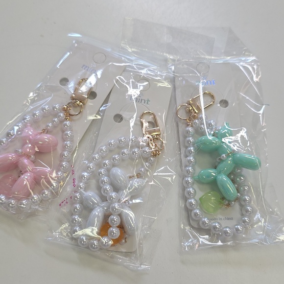 Other - Bubble dog key charm